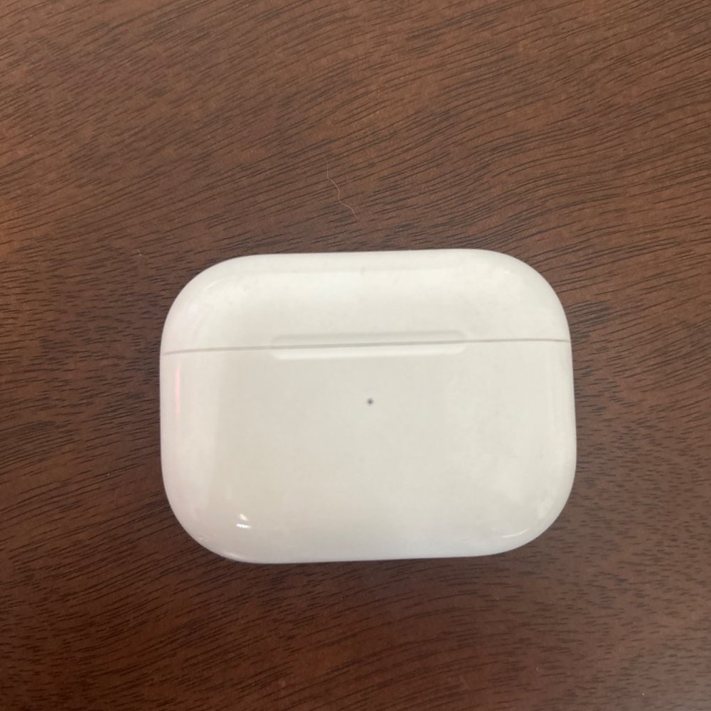USED Apple Airpods 3rd generation charging CASE ONLY